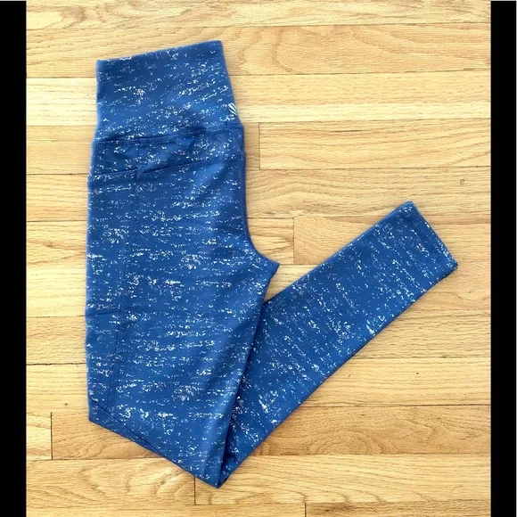 Forever 21 workout leggings with purple and silver, has side pockets XS - Picture 2 of 7